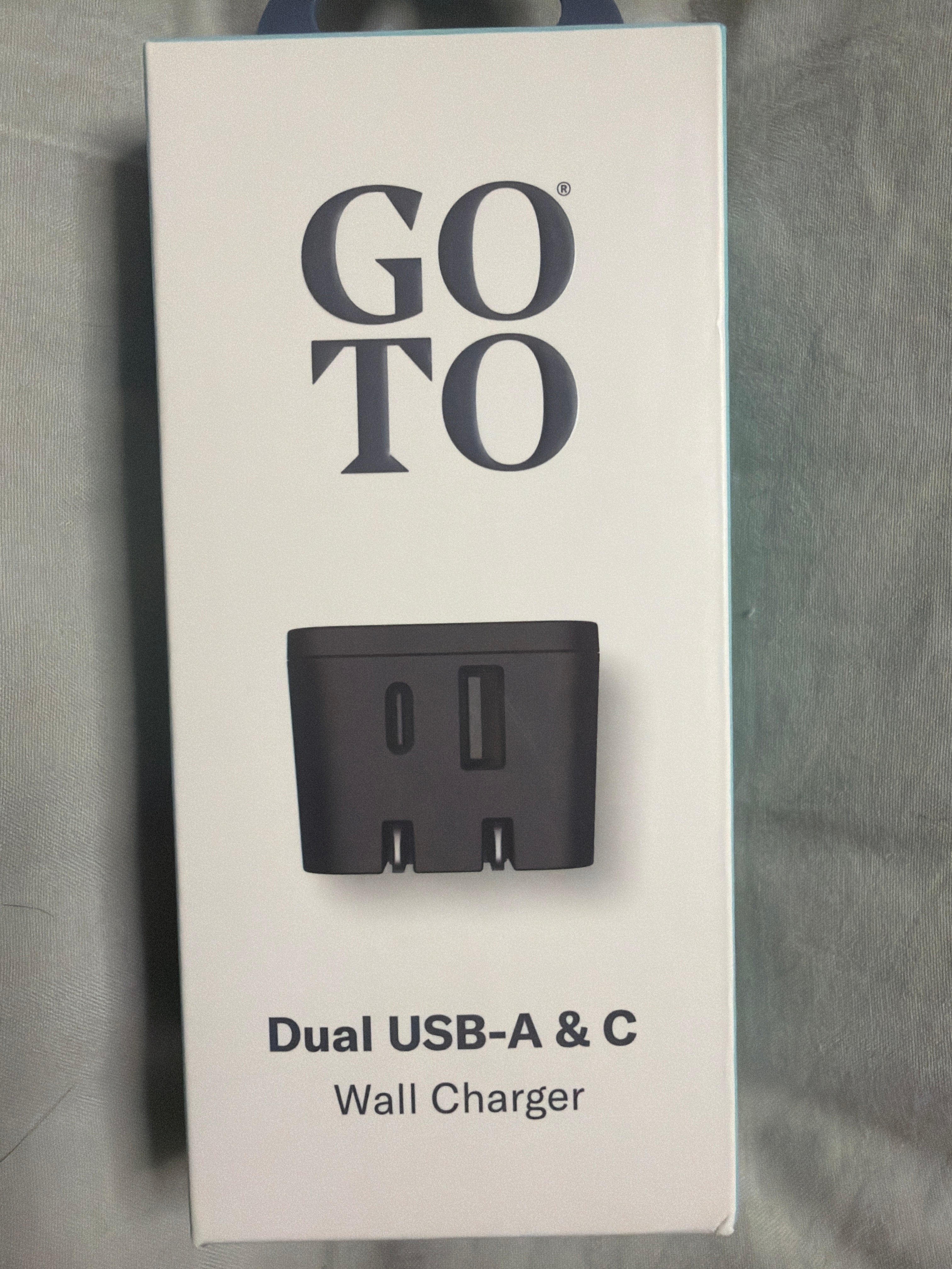 Dual usb-A&C wall charger